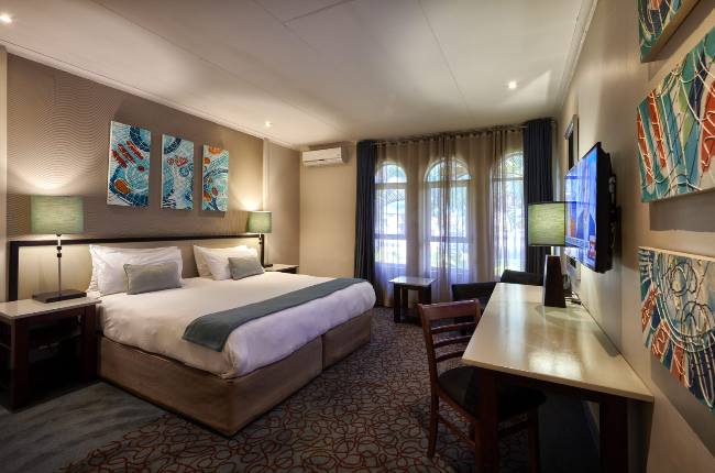 khoroni metcourt hotel